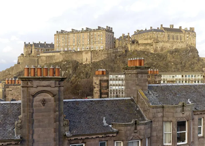 Doubletree By Hilton Edinburgh City Centre